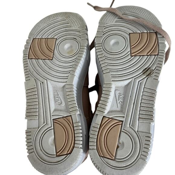 Nike Air Force 1 'Pixel Particle Beige (Beige / Blush Pink) Size 6 - Picture 11 of 12